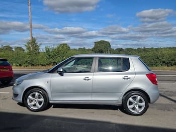 Used Skoda Fabia 2013 for sale - 79749741: Photo
