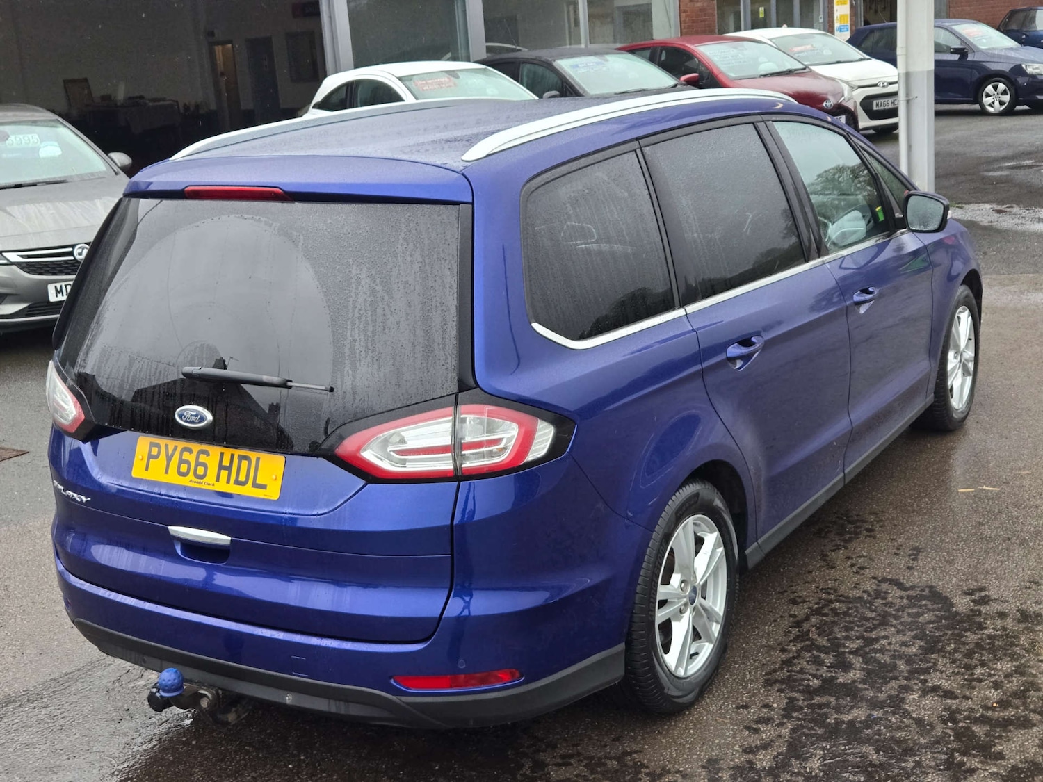 Used Ford Galaxy 2017 for sale - 77476402: Photo 15