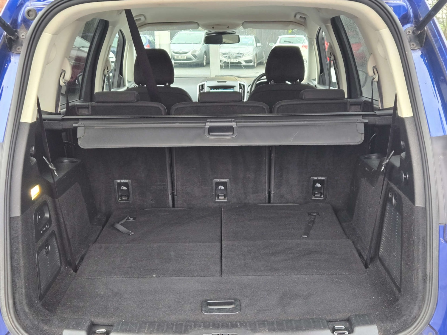 Used Ford Galaxy 2017 for sale - 77476402: Photo 6