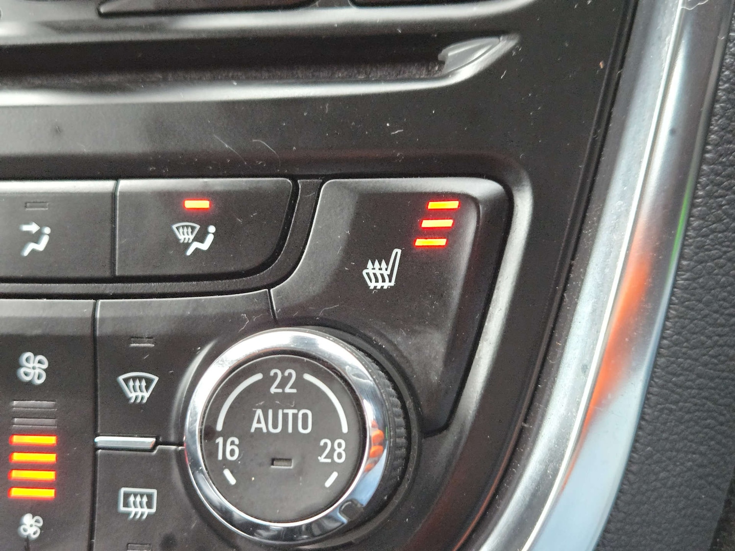 Used Vauxhall Mokka 2016 for sale - 76314256: Photo 34