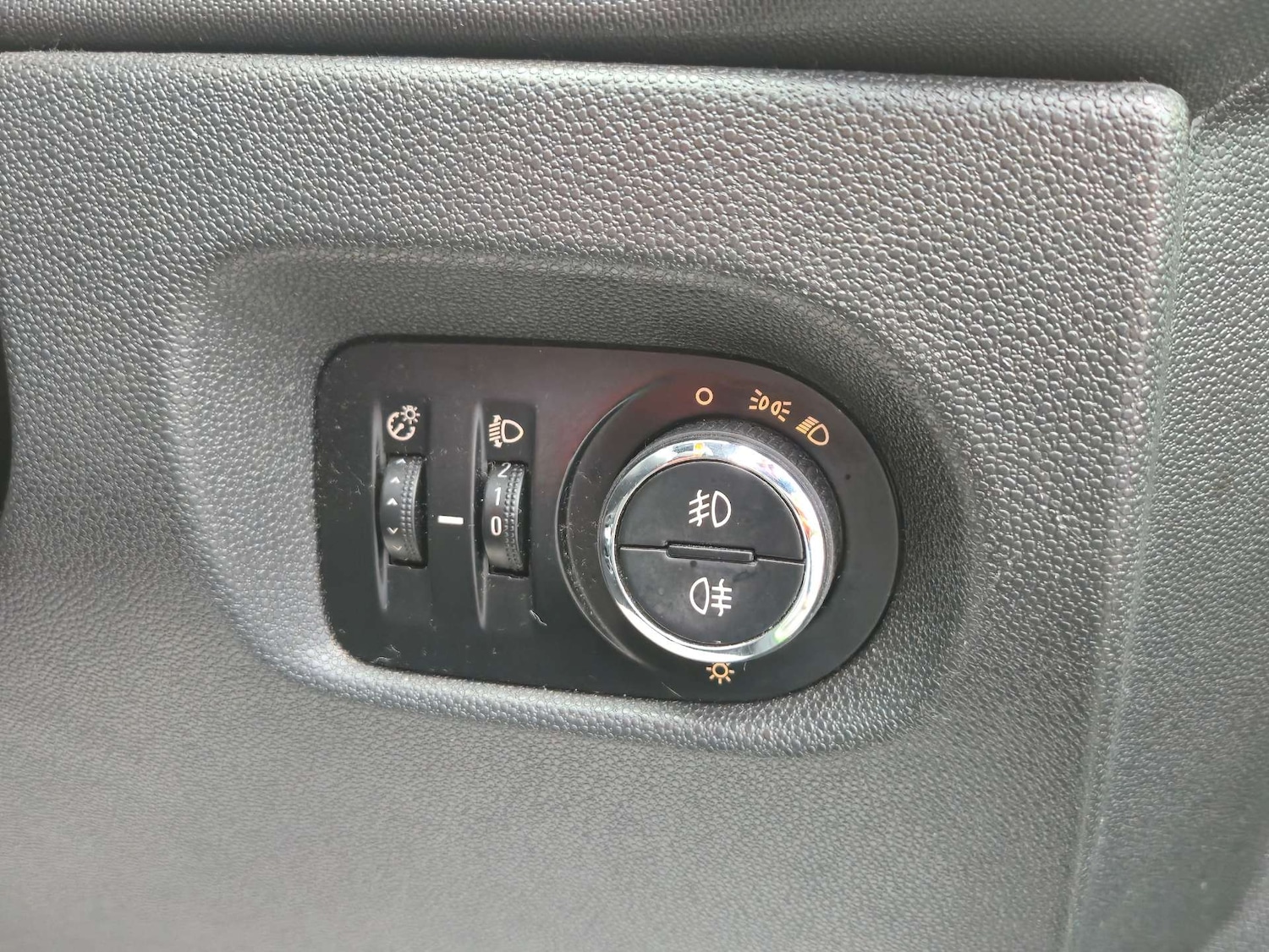 Used Vauxhall Corsa 2012 for sale - 76836431: Photo 28