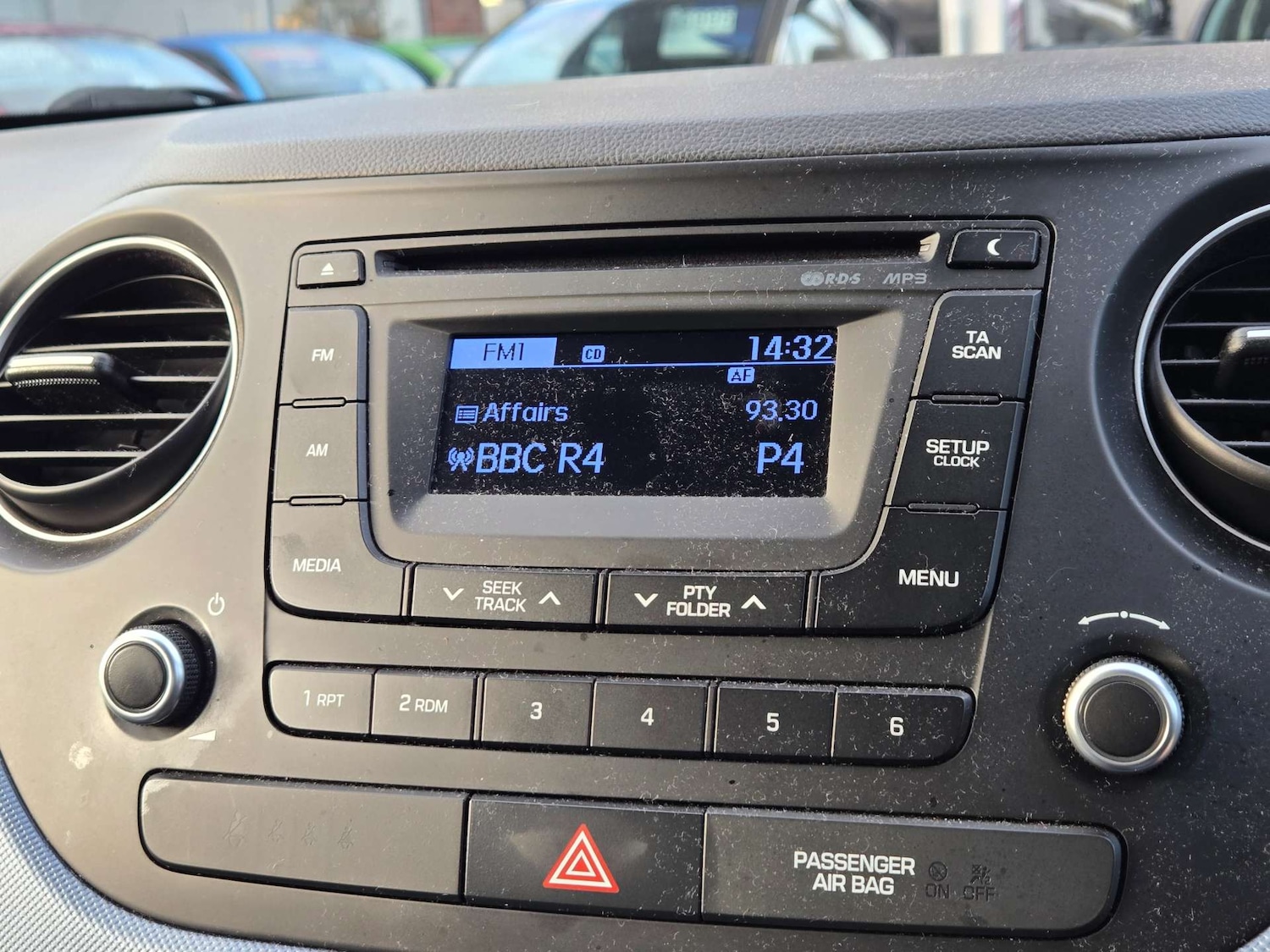 Used Hyundai i10 2016 for sale - 76888038: Photo 23