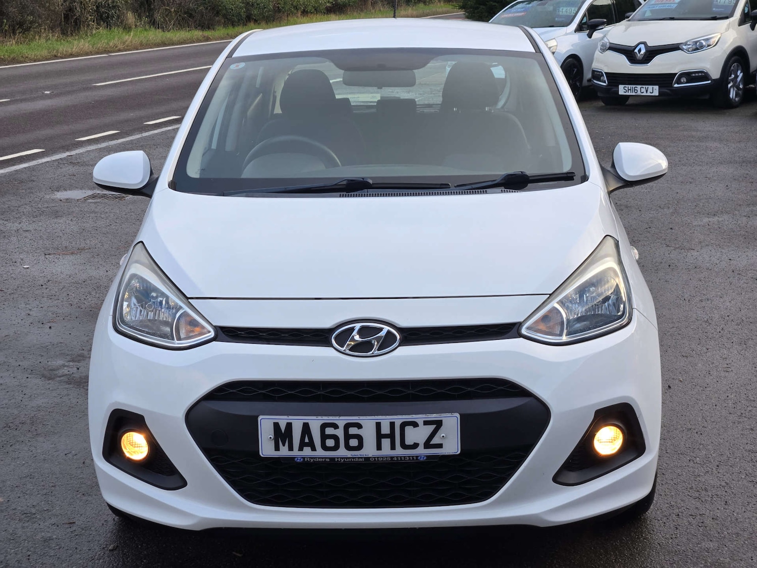 Used Hyundai i10 2016 for sale - 76888038: Photo 9