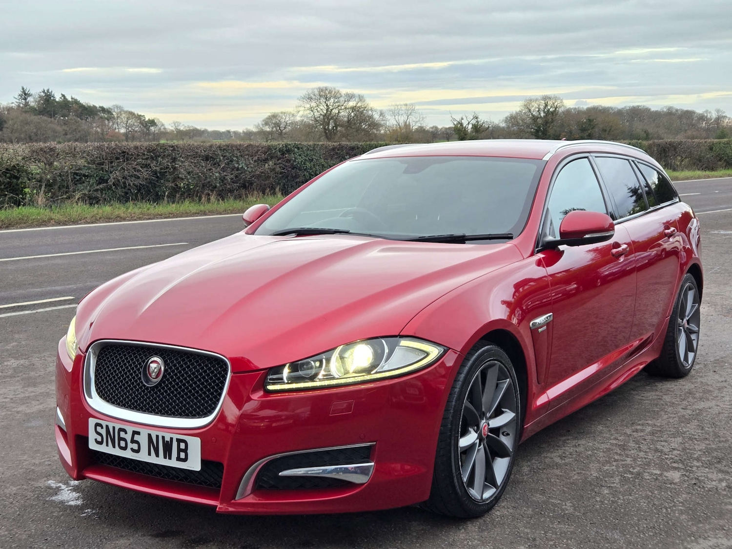 Used Jaguar XF 2015 for sale - 76941886: Photo 12