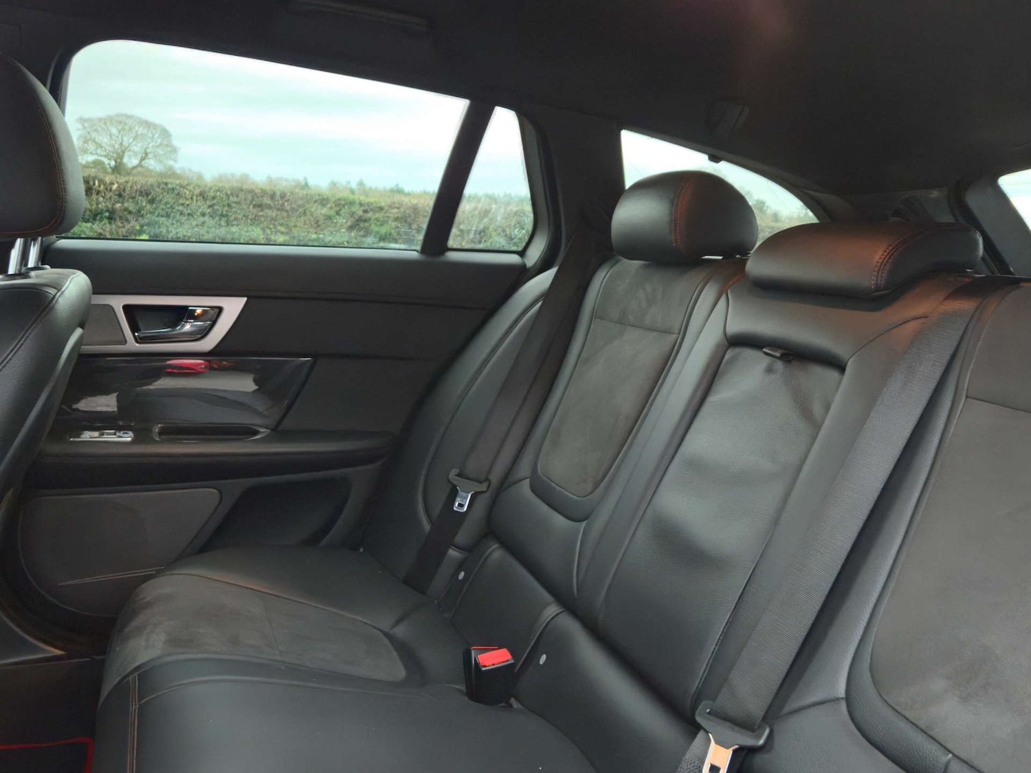 Used Jaguar XF 2015 for sale - 76941886: Photo 25