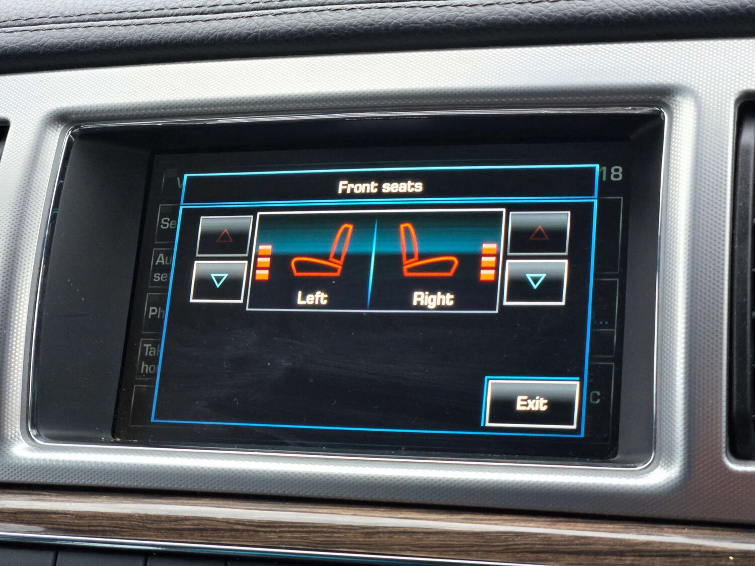 Used Jaguar XF 2015 for sale - 76941886: Photo 32