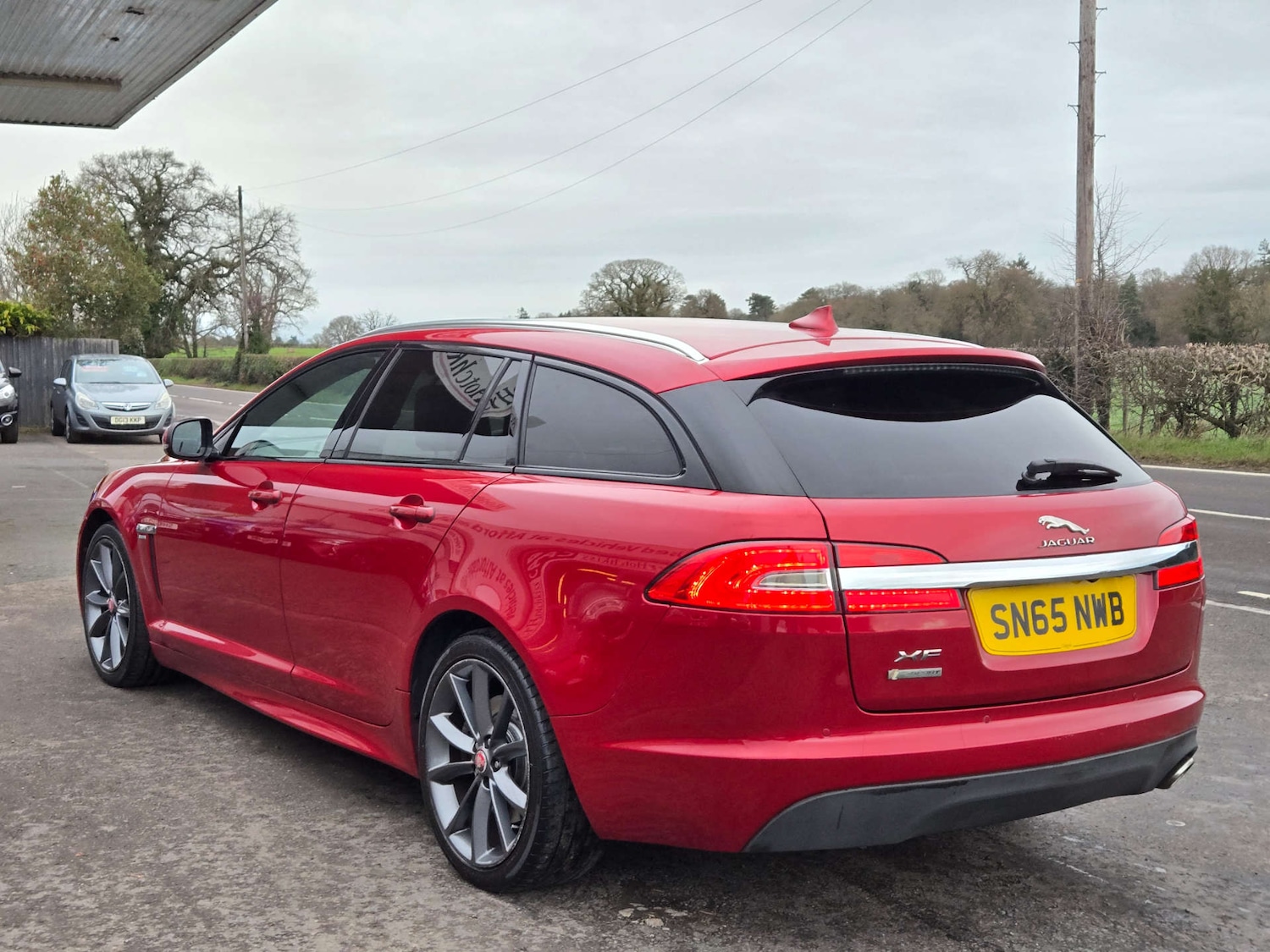 Used Jaguar XF 2015 for sale - 76941886: Photo 4