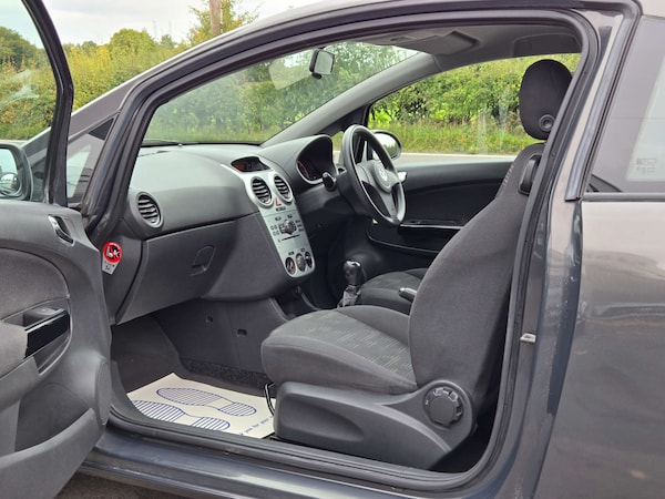 Used Vauxhall Corsa 2014 for sale - 76219314: Photo 23