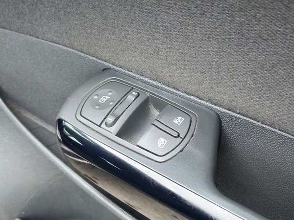 Used Vauxhall Corsa 2014 for sale - 76219314: Photo 29