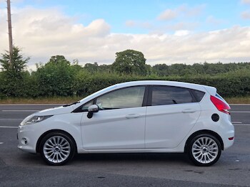 Used Ford Fiesta 2012 for sale - 79108603: Photo