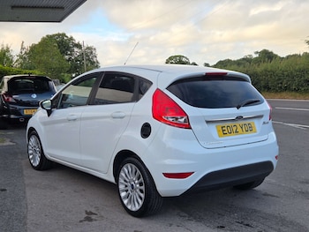 Used Ford Fiesta 2012 for sale - 79108603: Photo