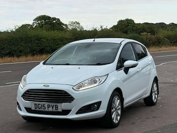 Used Ford Fiesta 2015 for sale - 79517127: Photo