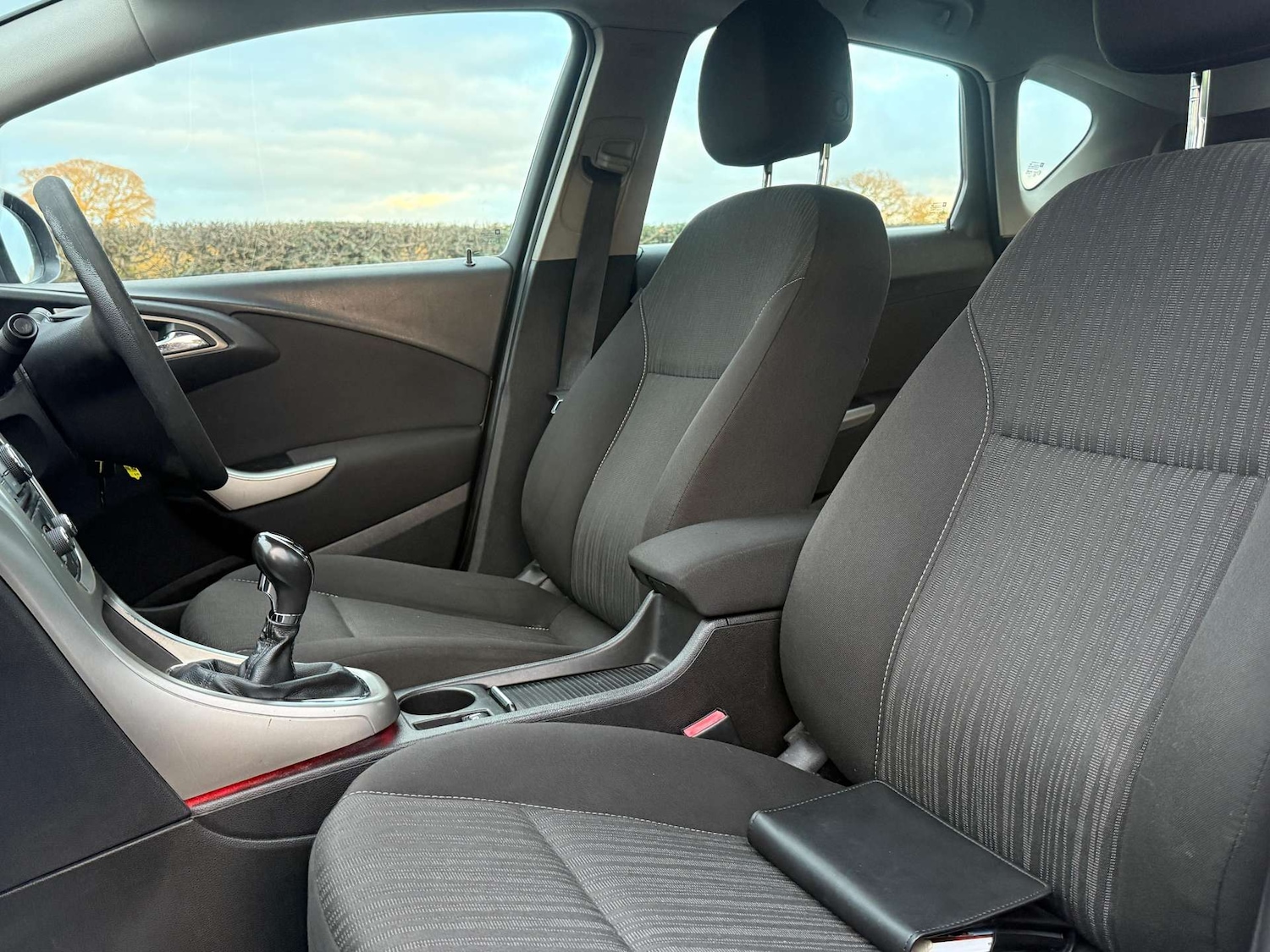 Used Vauxhall Astra 2011 for sale - 76921220: Photo 12