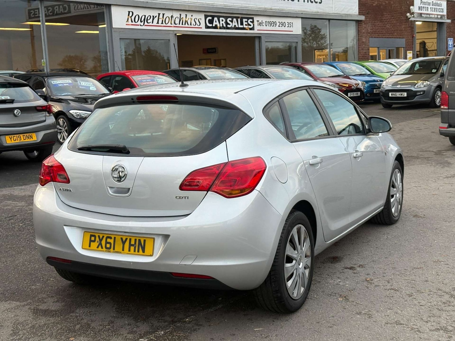 Used Vauxhall Astra 2011 for sale - 76921220: Photo 5