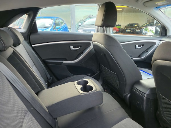 Used Hyundai i30 2016 for sale - 76237439: Photo 21