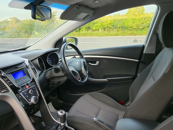 Used Hyundai i30 2016 for sale - 76237439: Photo 27