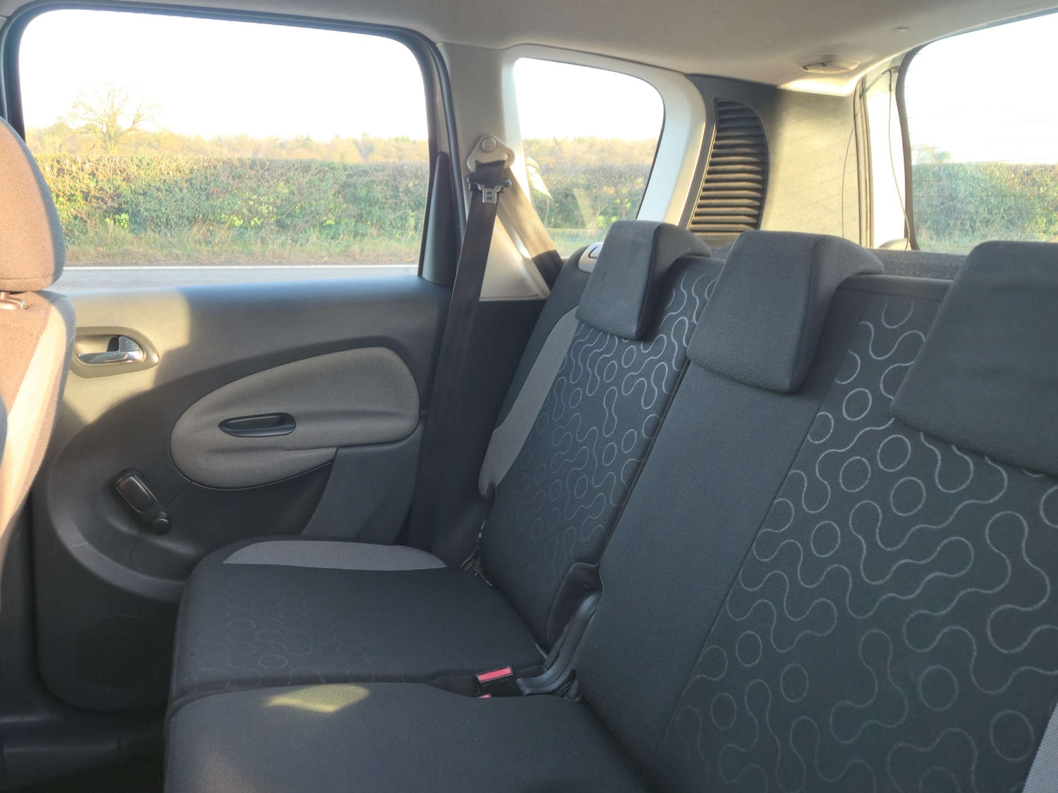 Used Citroen C3 Picasso 2011 for sale - 77132823: Photo 27