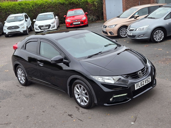 Used Honda Civic 2012 for sale - 76280345: Photo 16