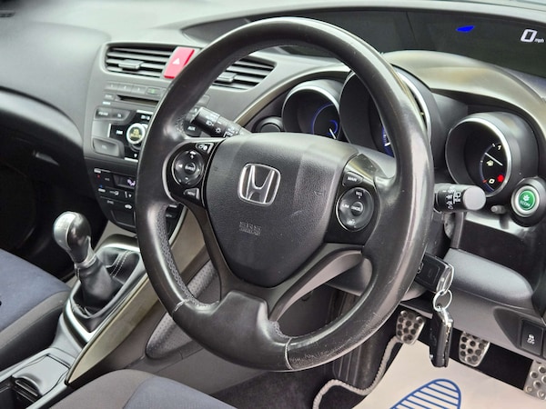 Used Honda Civic 2012 for sale - 76280345: Photo 18