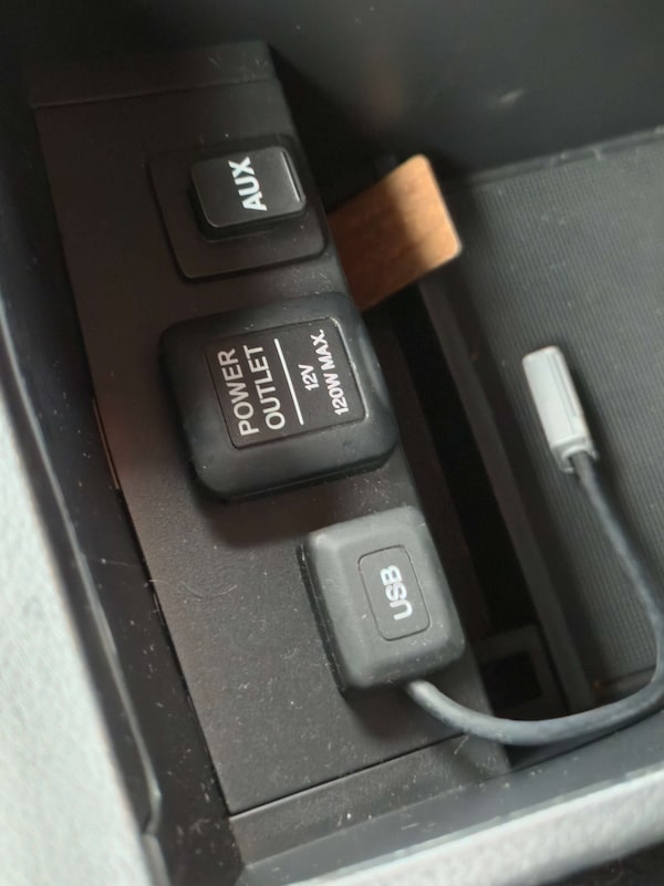 Used Honda Civic 2012 for sale - 76280345: Photo 35