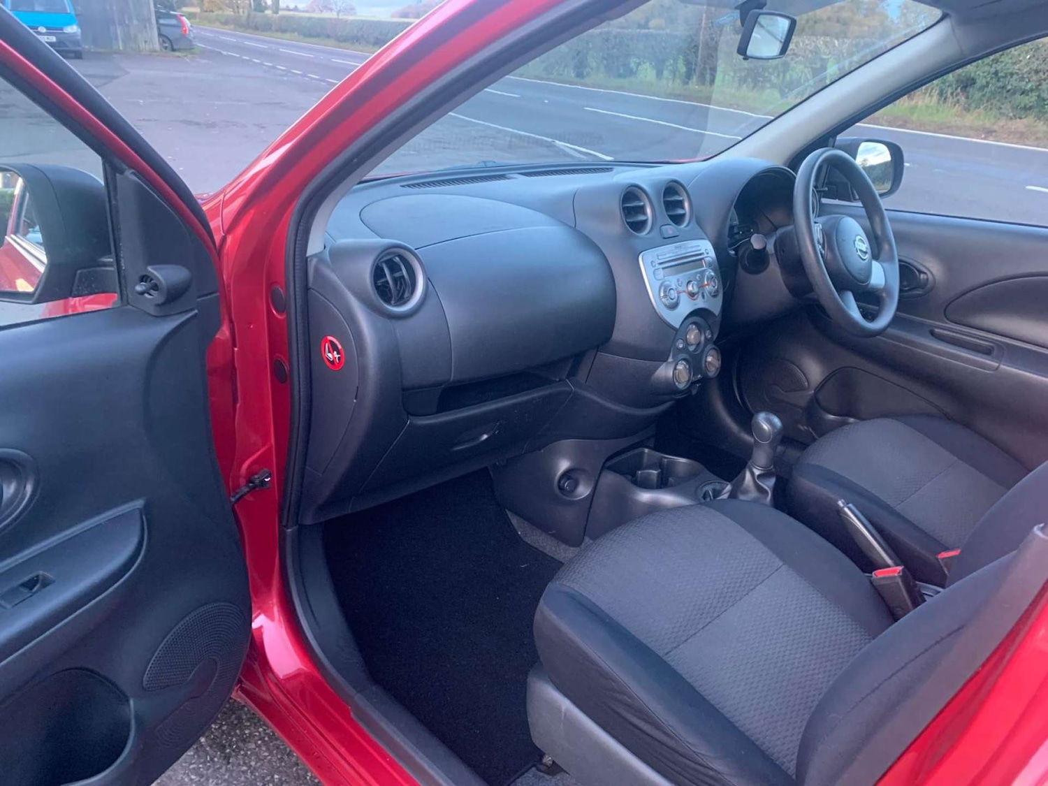 Used Nissan Micra 2012 for sale - 76762543: Photo 2