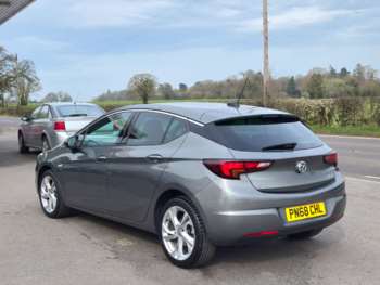 Used Vauxhall Astra 2018 for sale - 74386860: Photo
