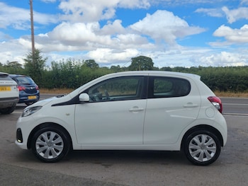 Used Peugeot 108 2016 for sale - 79375639: Photo