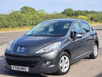 Peugeot - 207