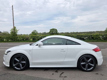 Used Audi TT 2011 for sale - 78463212: Photo