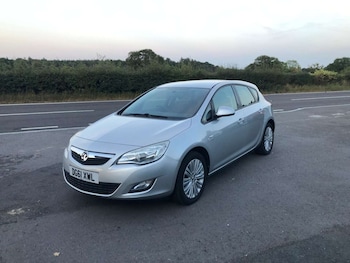 Used Vauxhall Astra 2011 for sale - 75626485: Photo