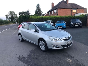 Used Vauxhall Astra 2011 for sale - 75626485: Photo