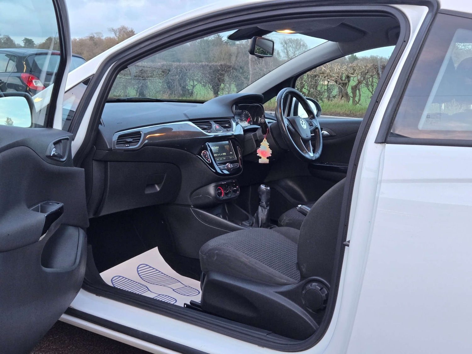 Used Vauxhall Corsa 2016 for sale - 77022628: Photo 23