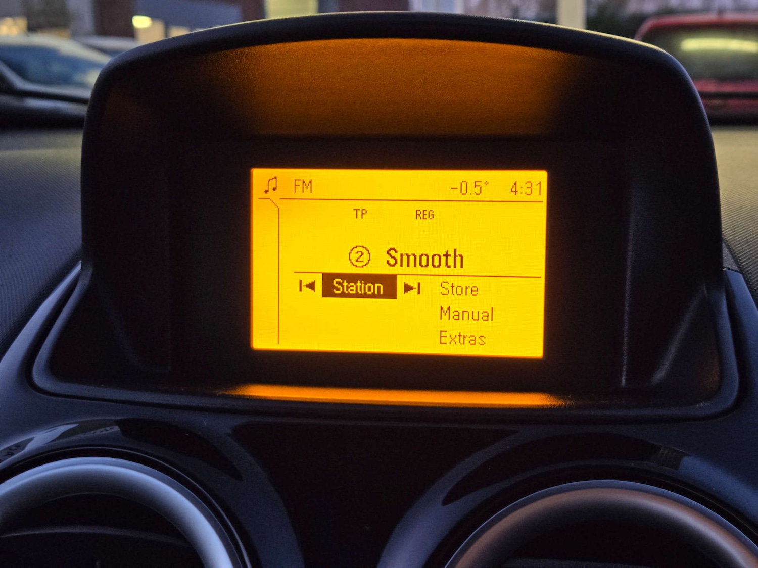 Used Vauxhall Corsa 2014 for sale - 77107181: Photo 25