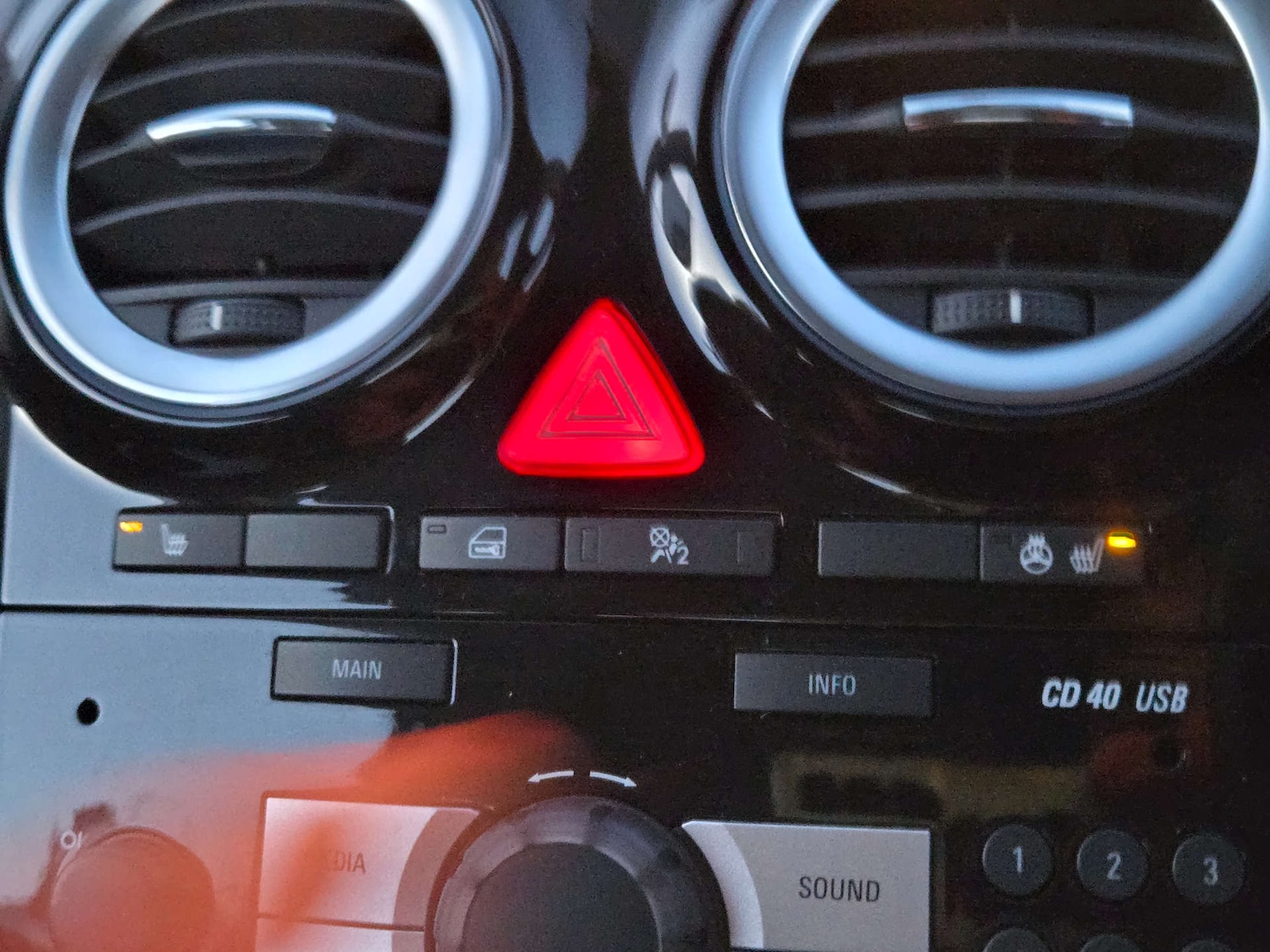 Used Vauxhall Corsa 2014 for sale - 77107181: Photo 28