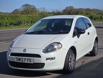 Used Fiat Punto 2012 for sale - 78333338: Photo