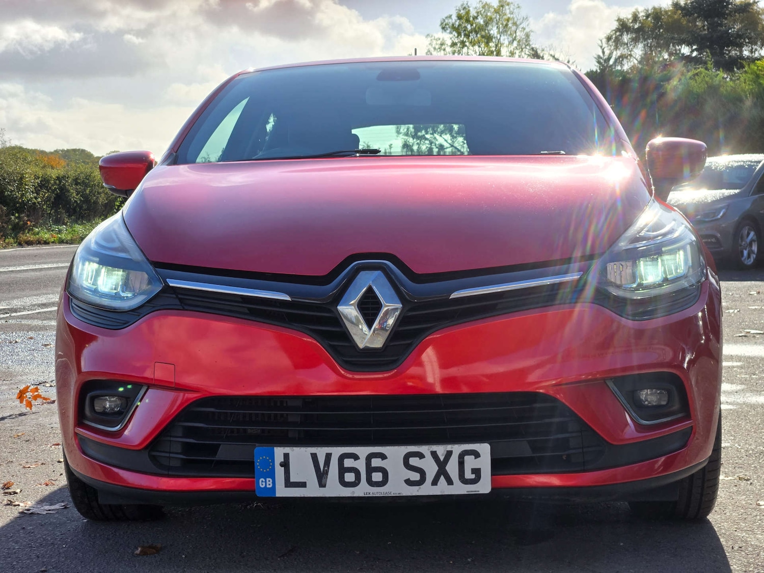 Used Renault Clio 2016 for sale - 76369452: Photo 11
