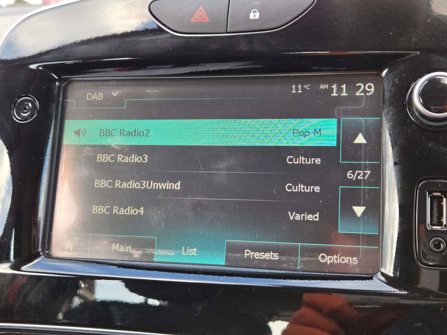 Used Renault Clio 2016 for sale - 76369452: Photo 36