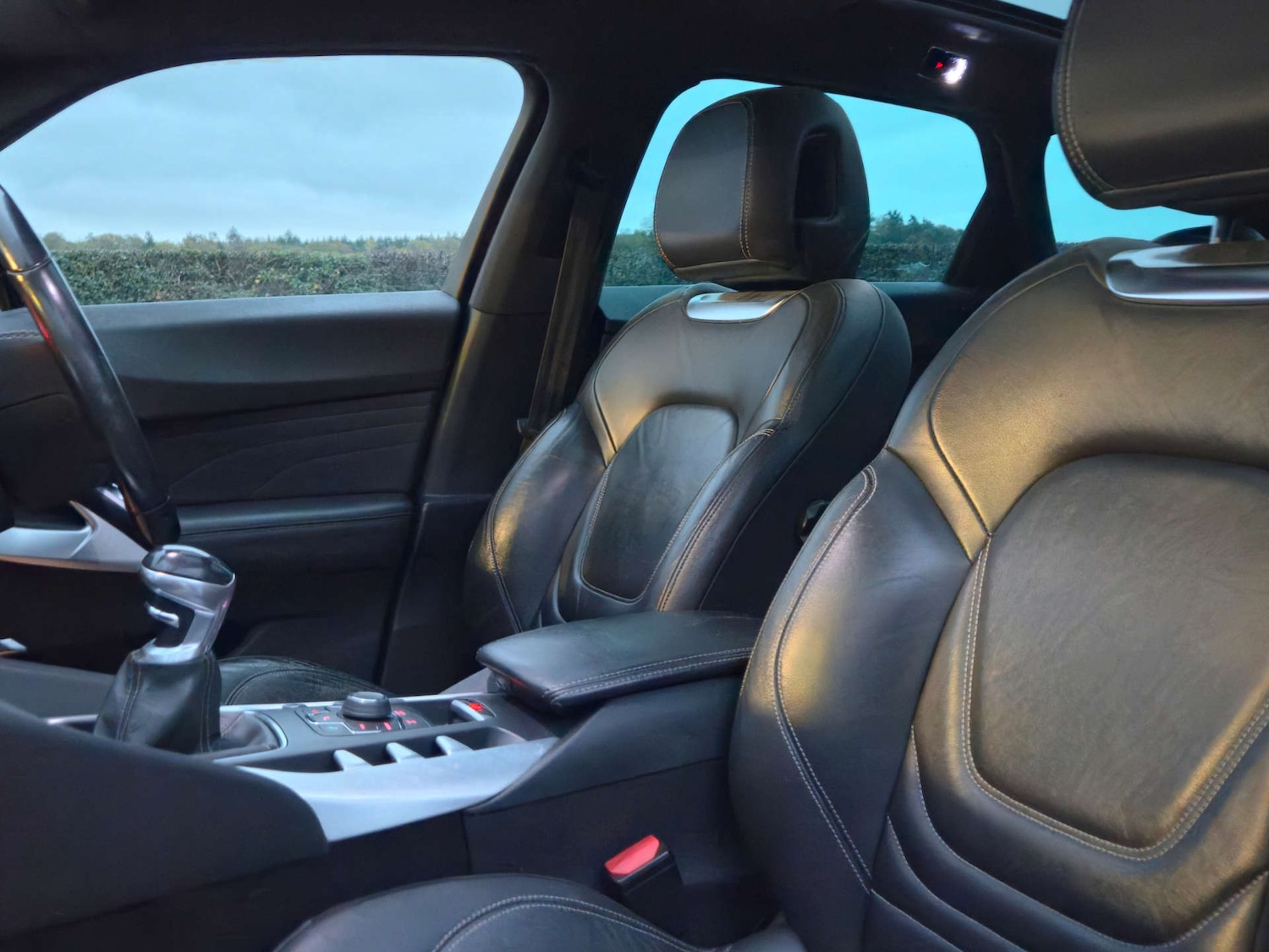 Used Citroen DS5 2014 for sale - 76581898: Photo 30