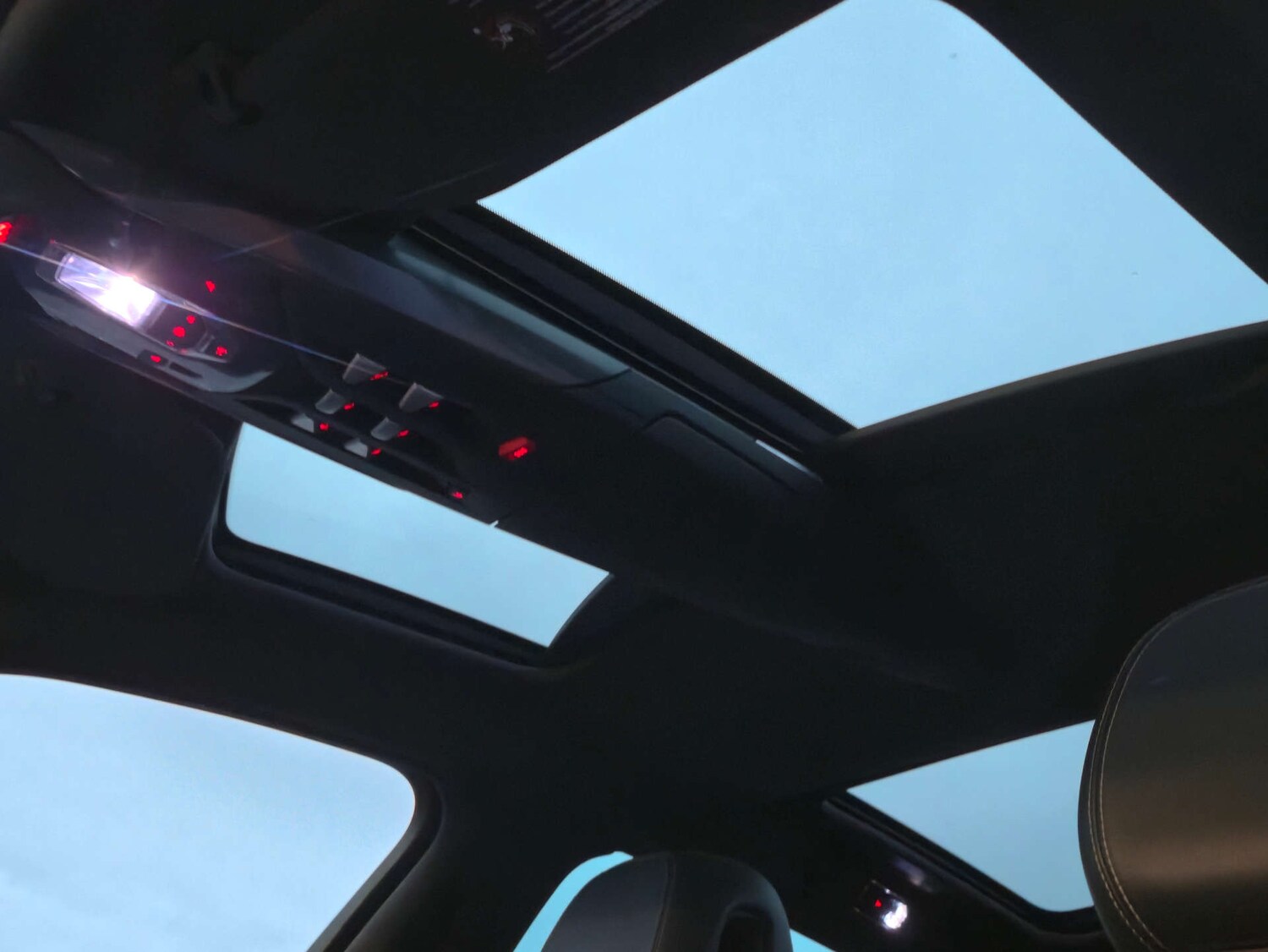 Used Citroen DS5 2014 for sale - 76581898: Photo 32