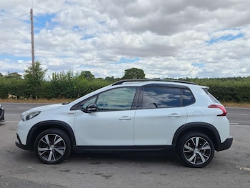 Used Peugeot 2008 2017 for sale - 79375667: Photo