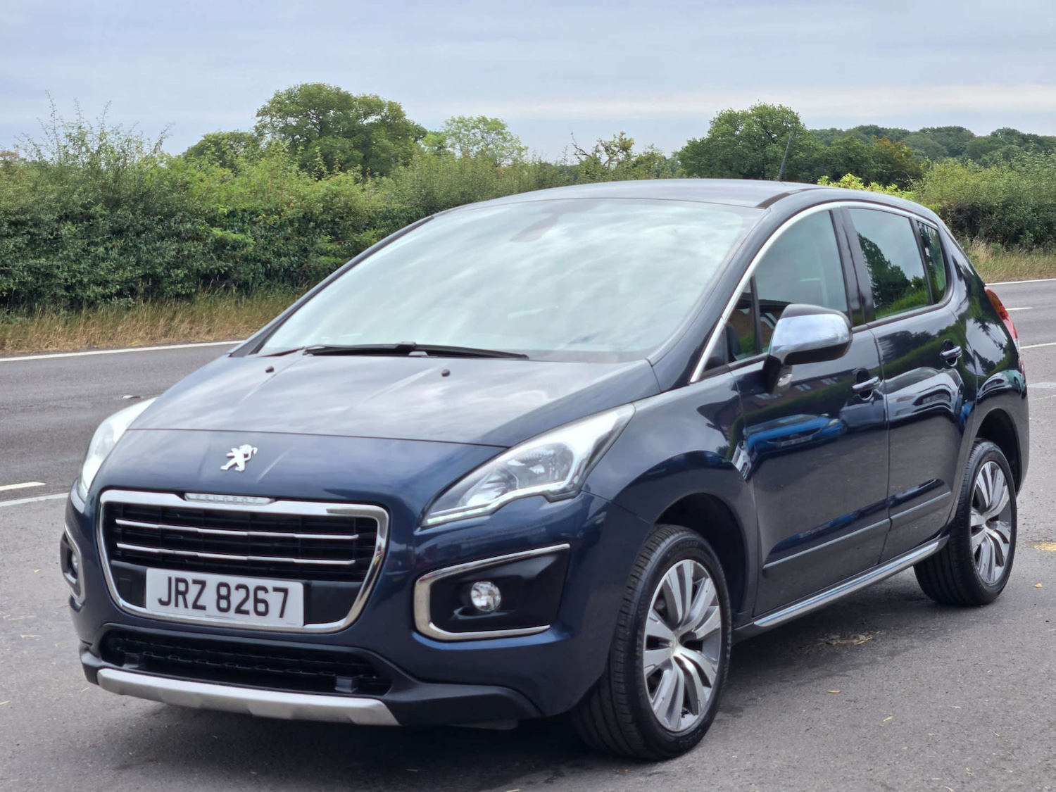 Used Peugeot 3008 2015 for sale - 76878101: Photo 2