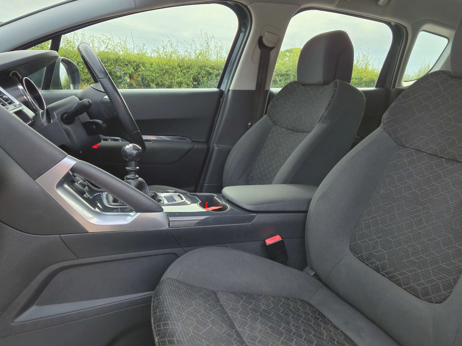 Used Peugeot 3008 2015 for sale - 76878101: Photo 29