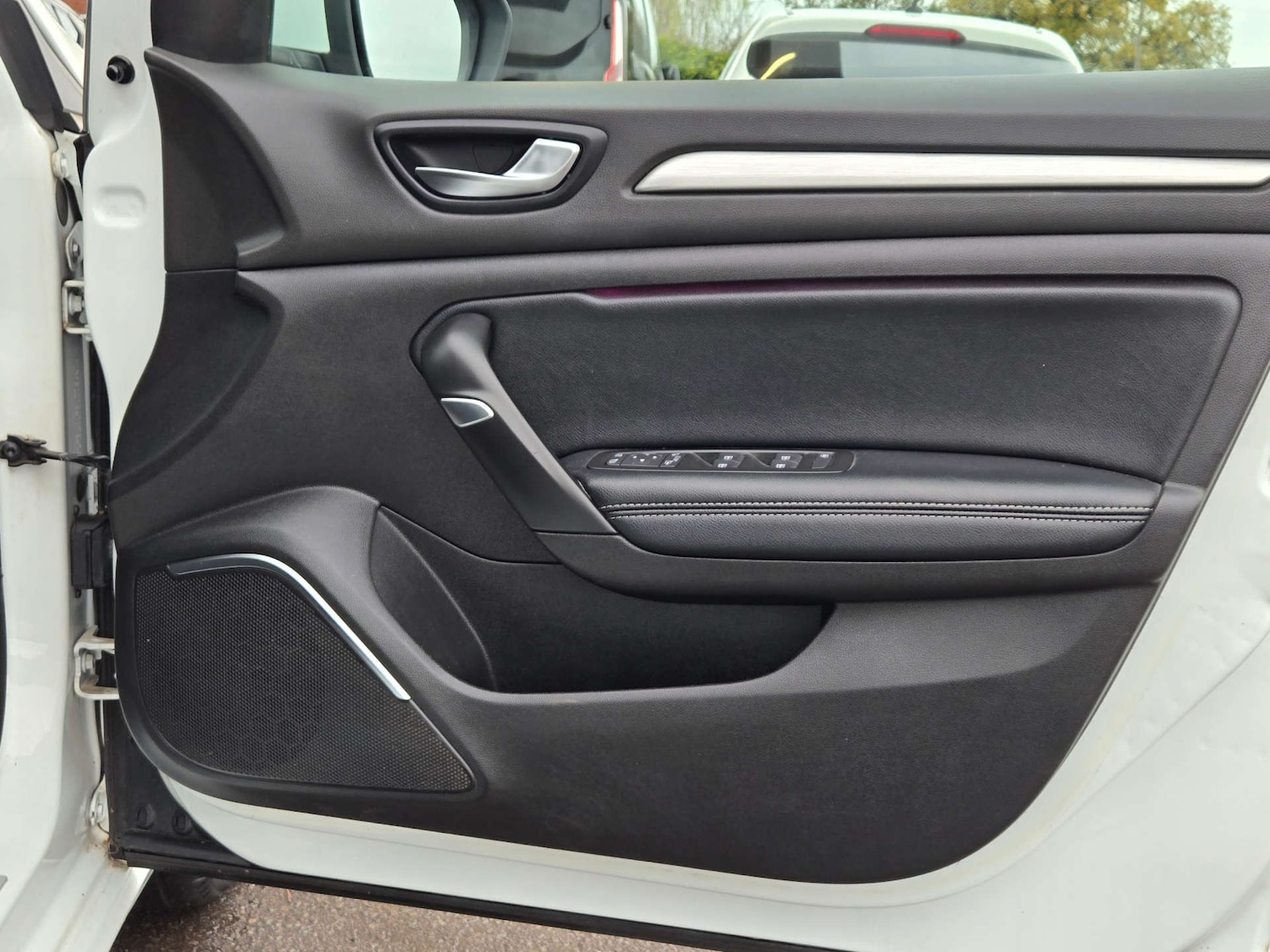 Used Renault Megane 2017 for sale - 76601085: Photo 18