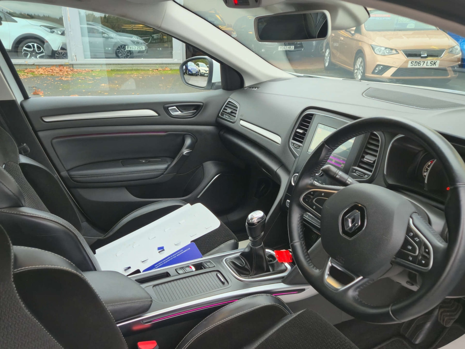 Used Renault Megane 2017 for sale - 76601085: Photo 21