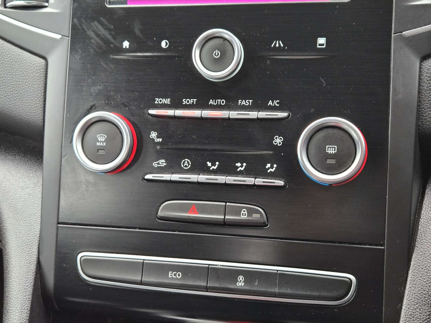 Used Renault Megane 2017 for sale - 76601085: Photo 39