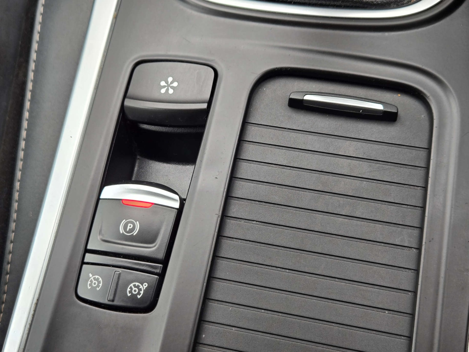 Used Renault Megane 2017 for sale - 76601085: Photo 40