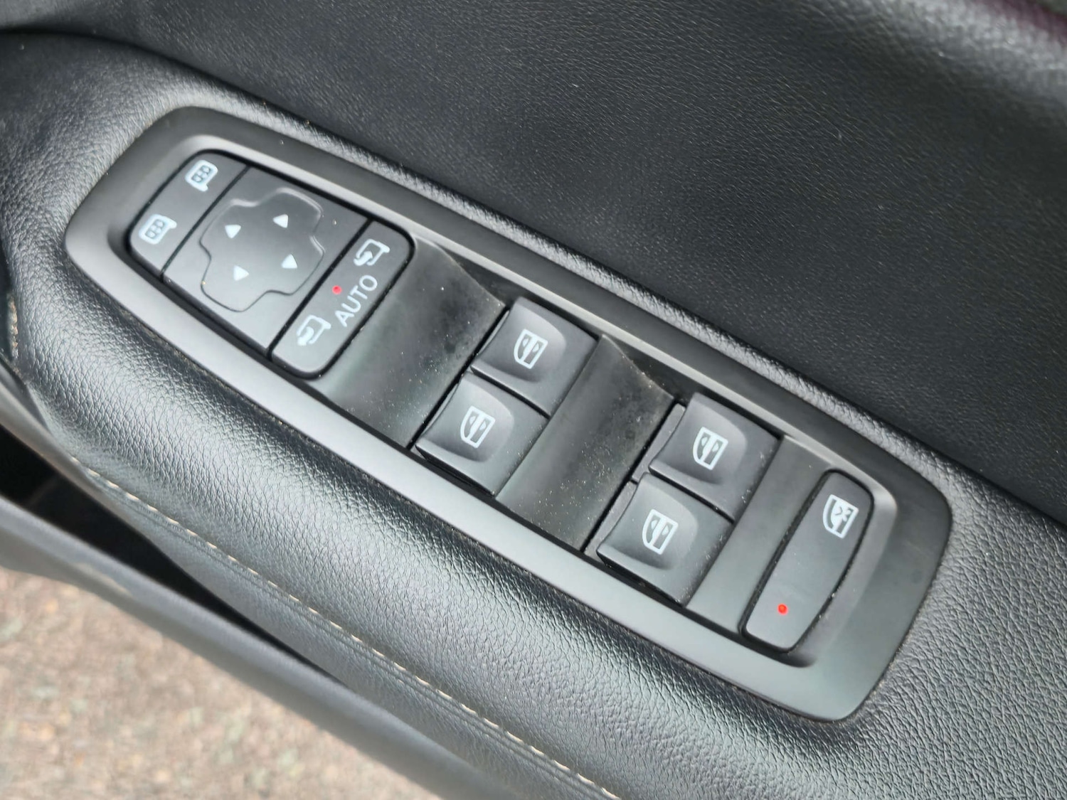 Used Renault Megane 2017 for sale - 76601085: Photo 47