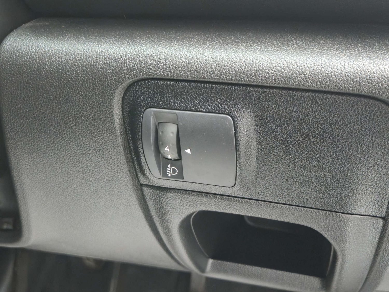 Used Renault Megane 2017 for sale - 76601085: Photo 49