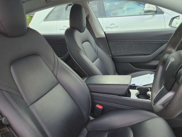 Used Tesla Model 3 2019 for sale - 76202274: Photo 19