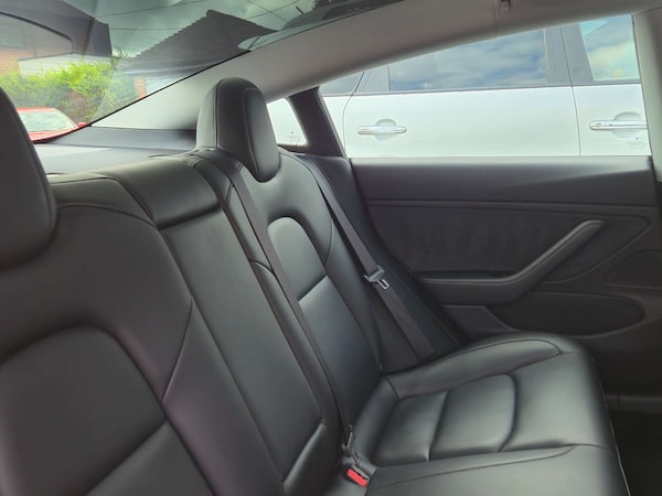 Used Tesla Model 3 2019 for sale - 76202274: Photo 24